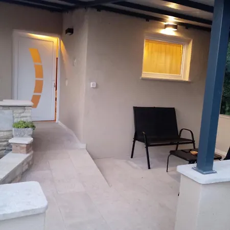 House For Rent Ulika Holiday home *