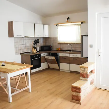 Holiday home House For Rent Ulika Valbandon