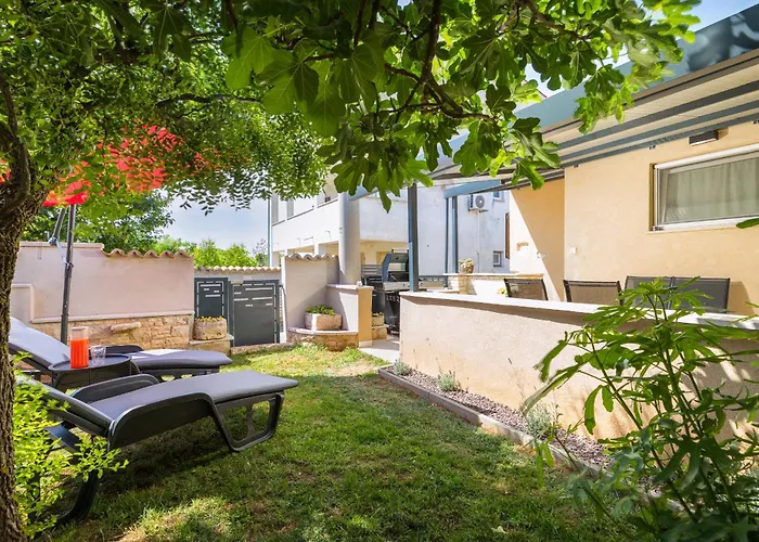 House For Rent Ulika *