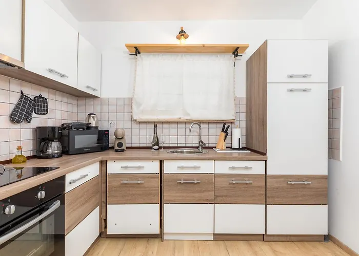 House For Rent Ulika
